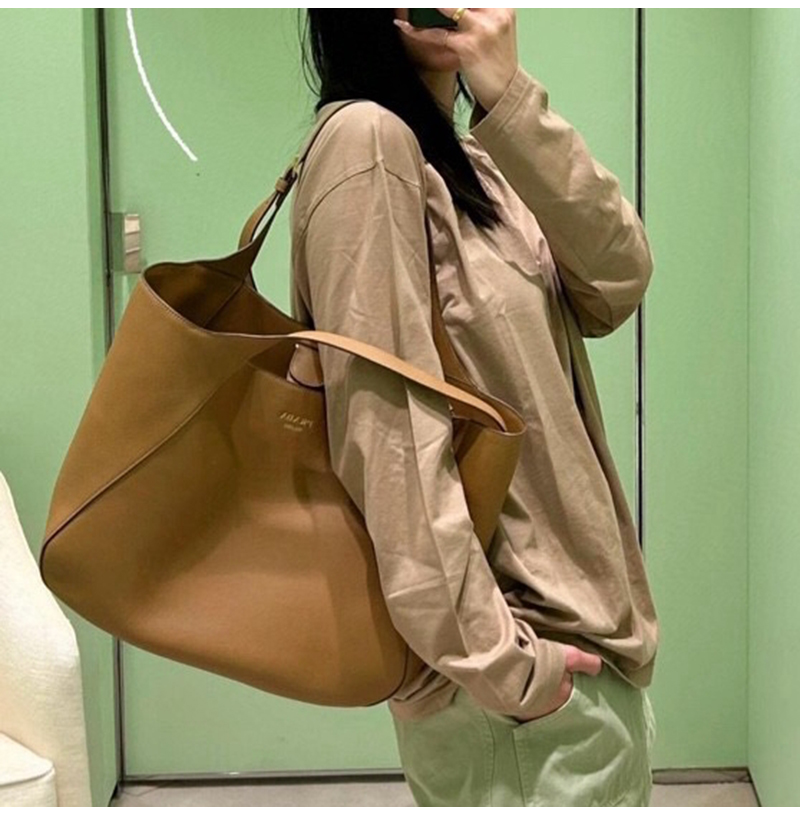 bca9812b89a1f15925ae1276d8ceacc6_1764518666_8236.jpg bca9812b89a1f15925ae1276d8ceacc6_1764518666_8236.jpg