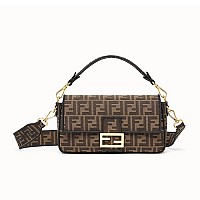 [스페셜오더]FENDI-8BR600 펜디 그린 자수 패브릭 미디엄 바게트 백