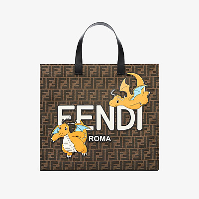 FENDI-8BH357 펜디x프라그먼트x포켓몬 FF 패브릭 라지 쇼퍼 백 41cm