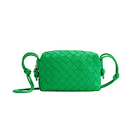 BOTTEGA VENETA-680254 보테가 베네타 블랙 미니 루프 카메라 백