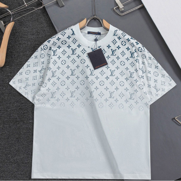 LOUIS VUITTON-06084 루이비통 2026SS 남성용 라운드넥 반팔 티셔츠(2컬러)