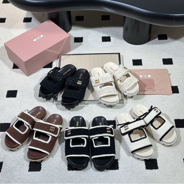 DIOR-06109 미우미우 2026SS 이른 봄/여름  벨크로 샌들