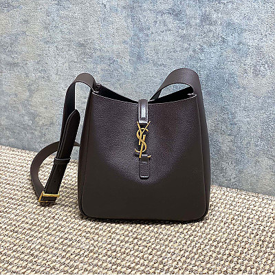 [스페셜오더]SAINT LAURENT-A00211 생로랑 그레인 가죽 소프트 스몰 백 다크 브라운