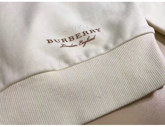 burberry2-1024-6.jpg