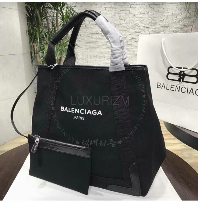 balenciaga2-1026-002.jpg