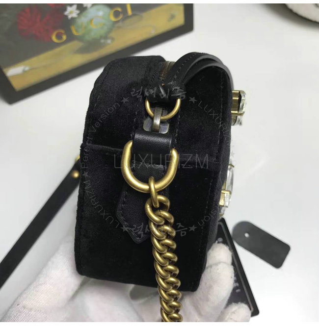 gucci3-1123-004.jpg