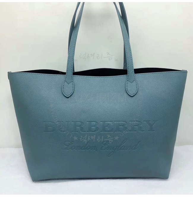 burberry3-1213-001.jpg