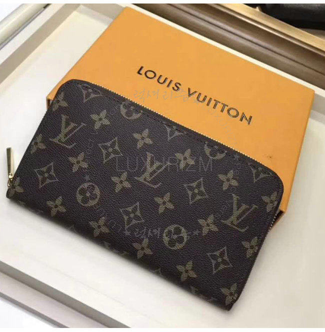 louisvuitton-1216-001.jpg