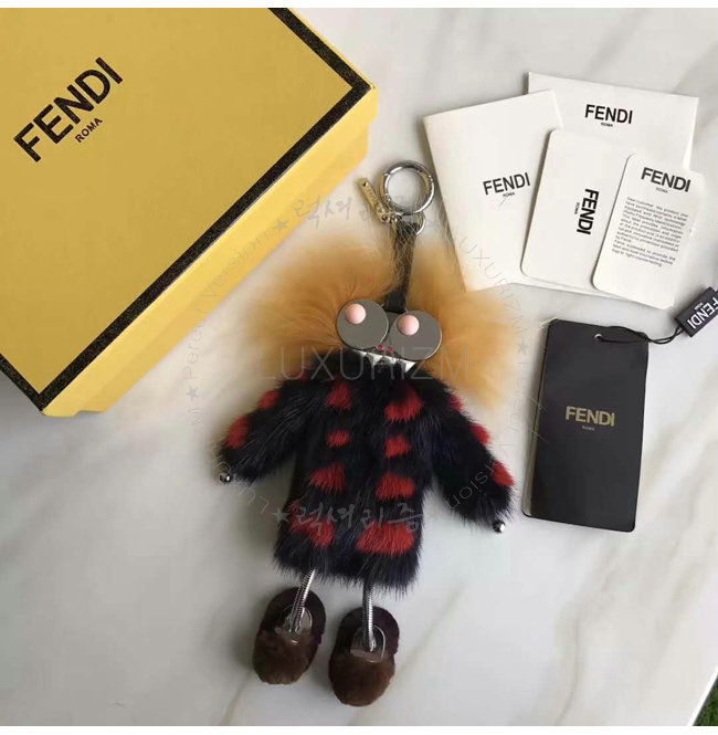 fendi8-1221-005.jpg