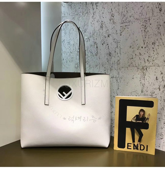 fendi1-0106-003.jpg