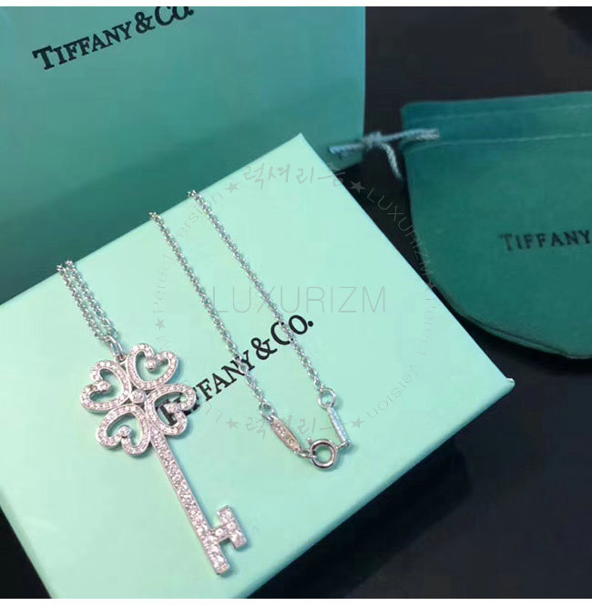 tiffany and co2-0123-.jpg