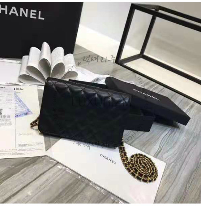 chanel8-1004-002.jpg