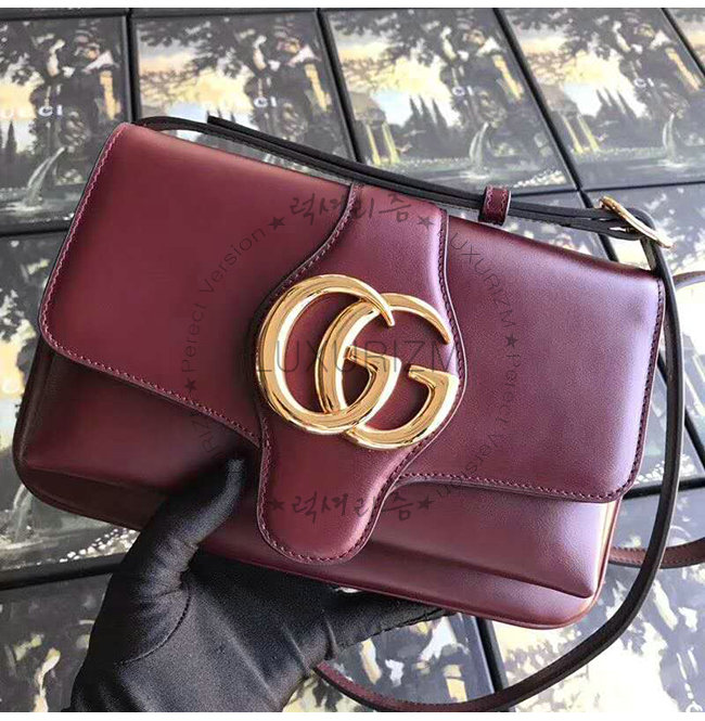 gucci1-1029-002.jpg