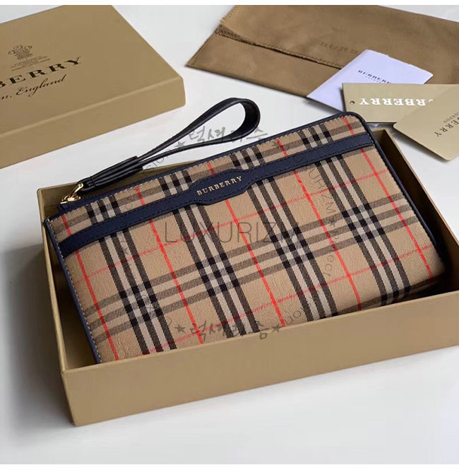 burberry3-1114-004.jpg