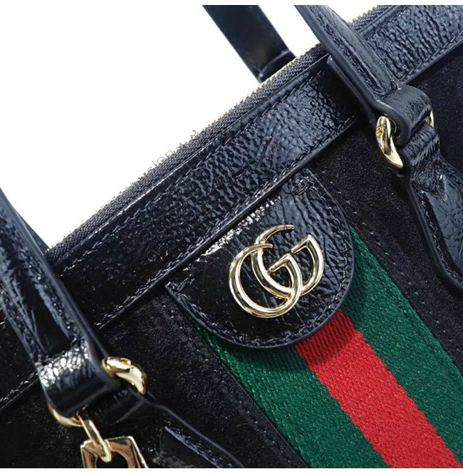 gucci-1119-007.jpg