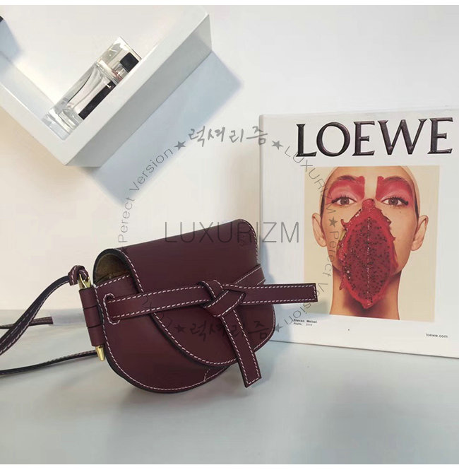 loewe4-1122-003.jpg