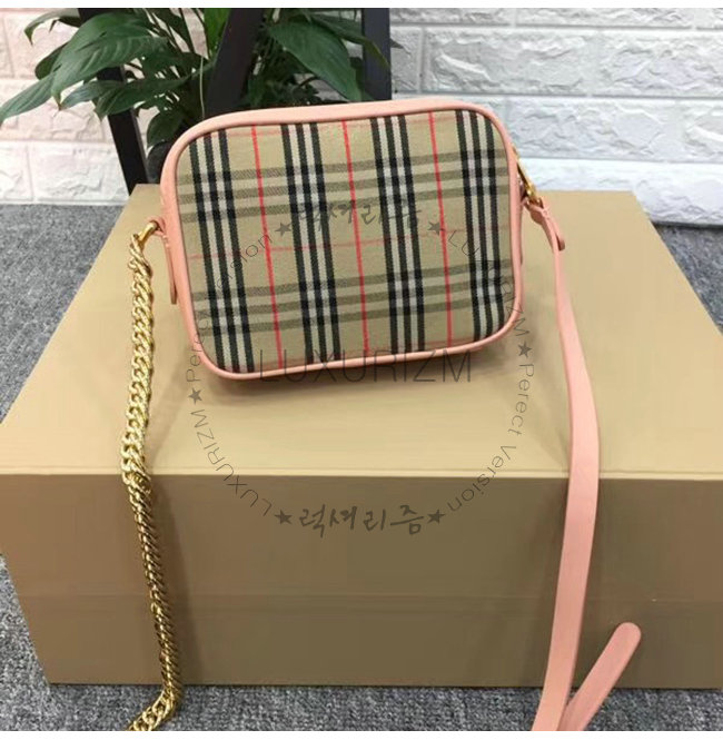 burberry3-1211-004.jpg