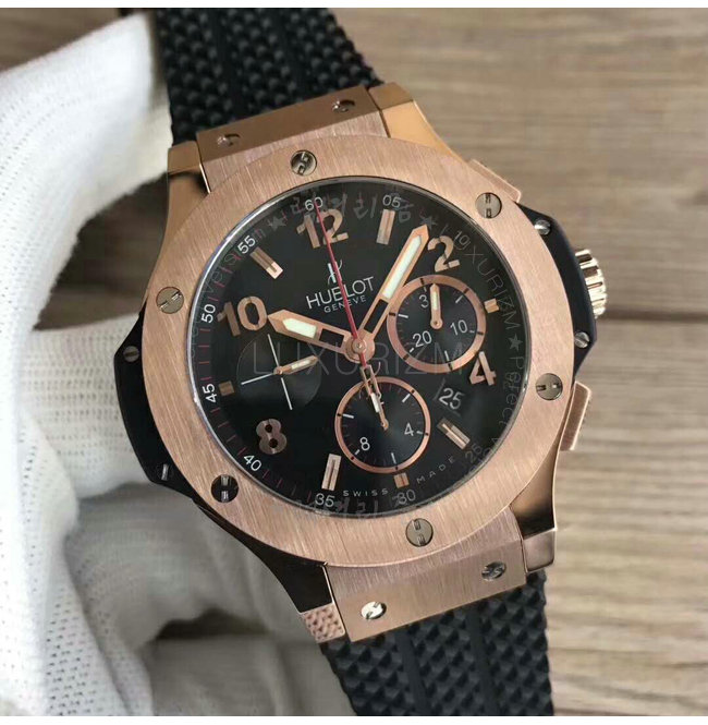 hublot2-0206-003.jpg