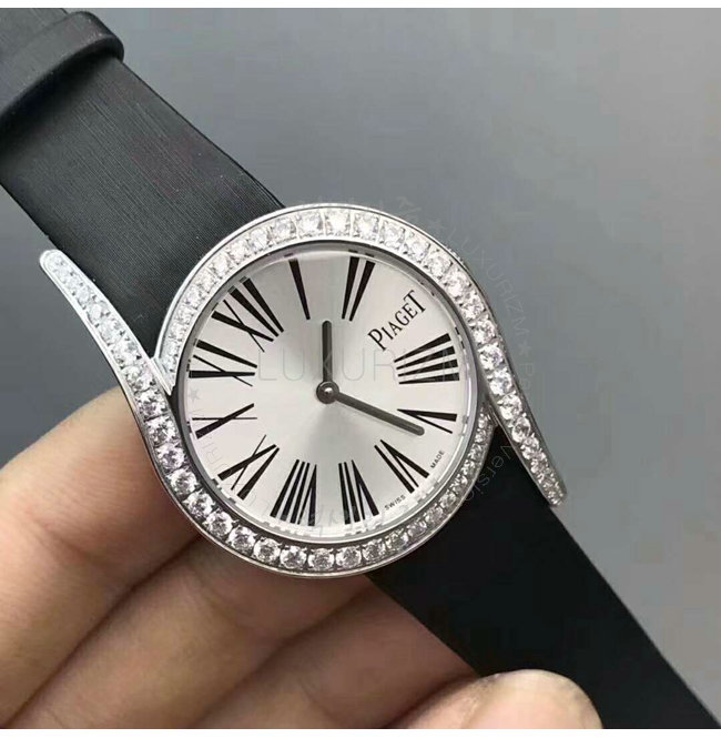 piaget-0219-002.jpg