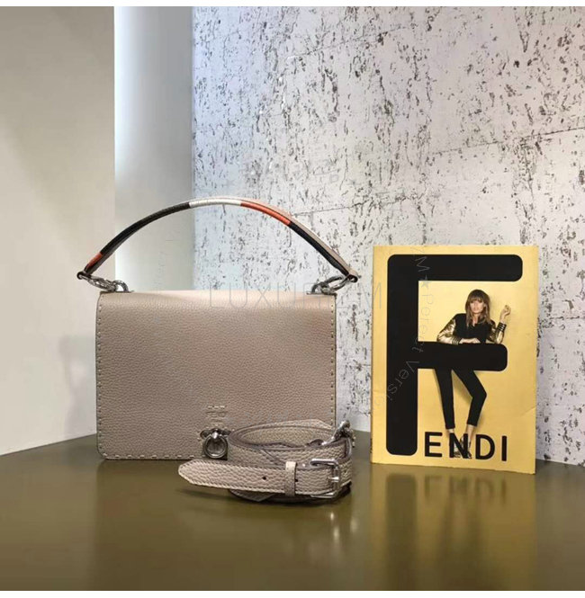 fendi2-0223-004.jpg