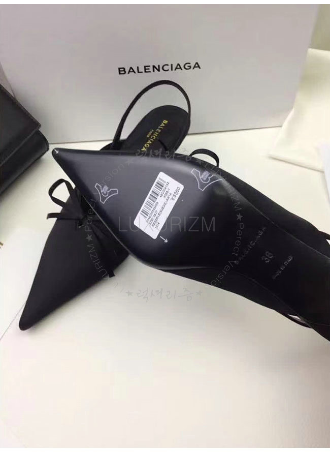 balenciaga2-0206-8.jpg