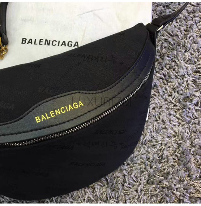 balenciaga2-0623-006.jpg