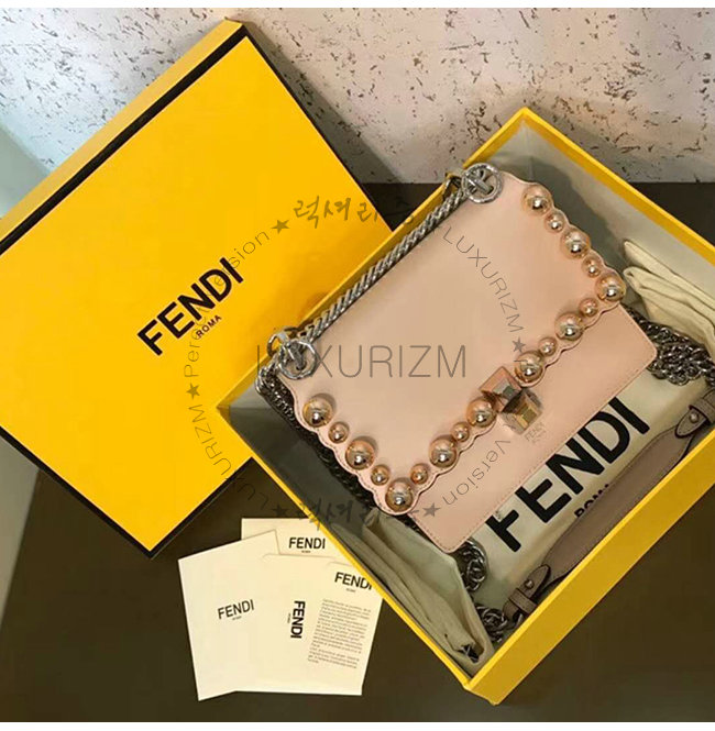 fendi4-0626-002.jpg