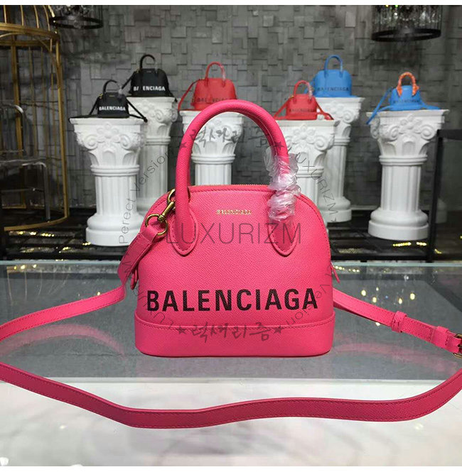 balenciaga1-0905-002.jpg