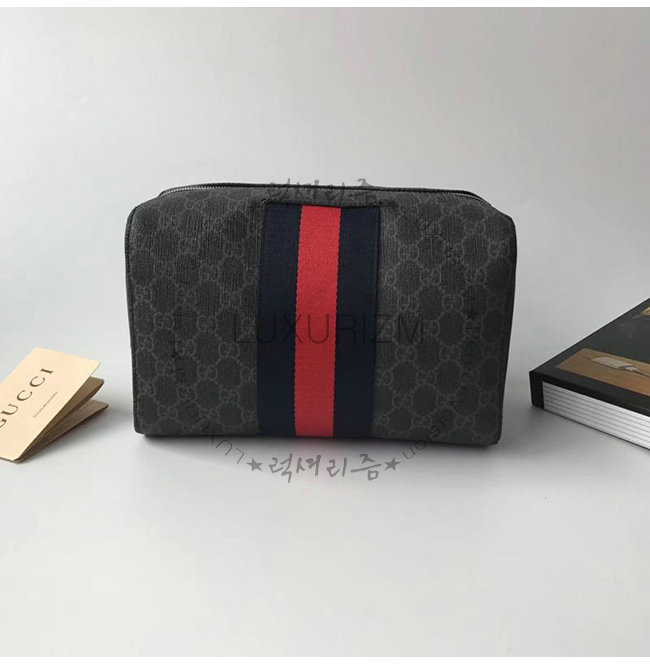 gucci-0107-002.jpg