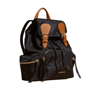 [스페셜오더]BURBERRY-4068951 버버리 블랙 로고 프린트 Rucksack 럭색 라지 백팩